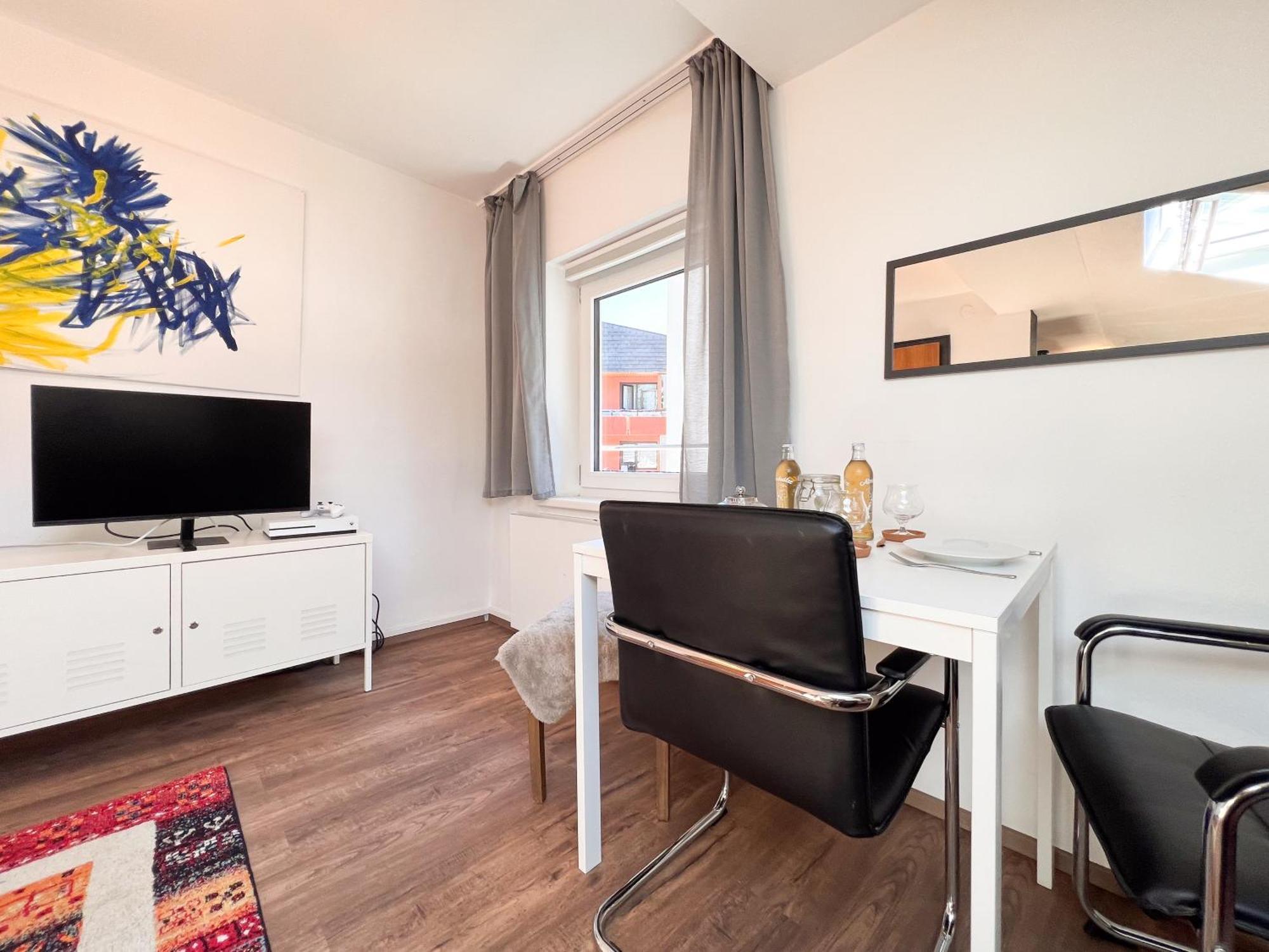 Mitten Im Zentrum Ferienwohnungen Mit Sonniger Terrasse テルフス エクステリア 写真