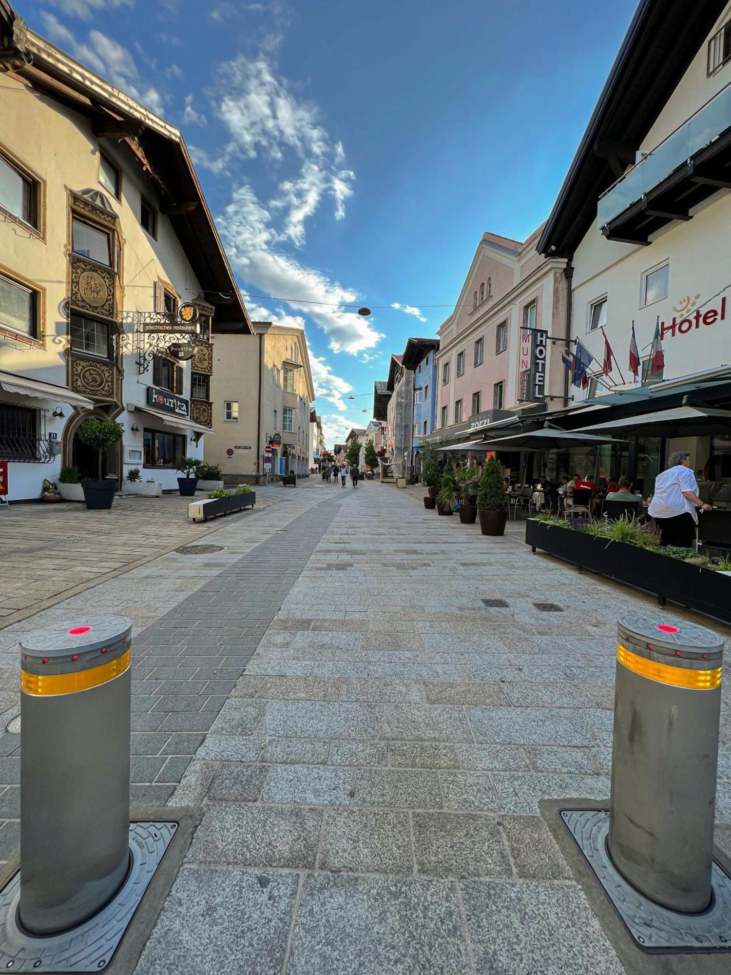 Mitten Im Zentrum Ferienwohnungen Mit Sonniger Terrasse テルフス エクステリア 写真